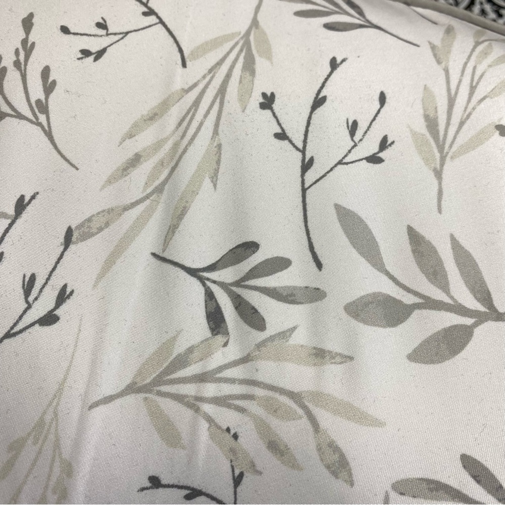 NWT Boppy : gray cream leaf print maternity uplift nursing breastfeeding pillow - Picture 4 of 13